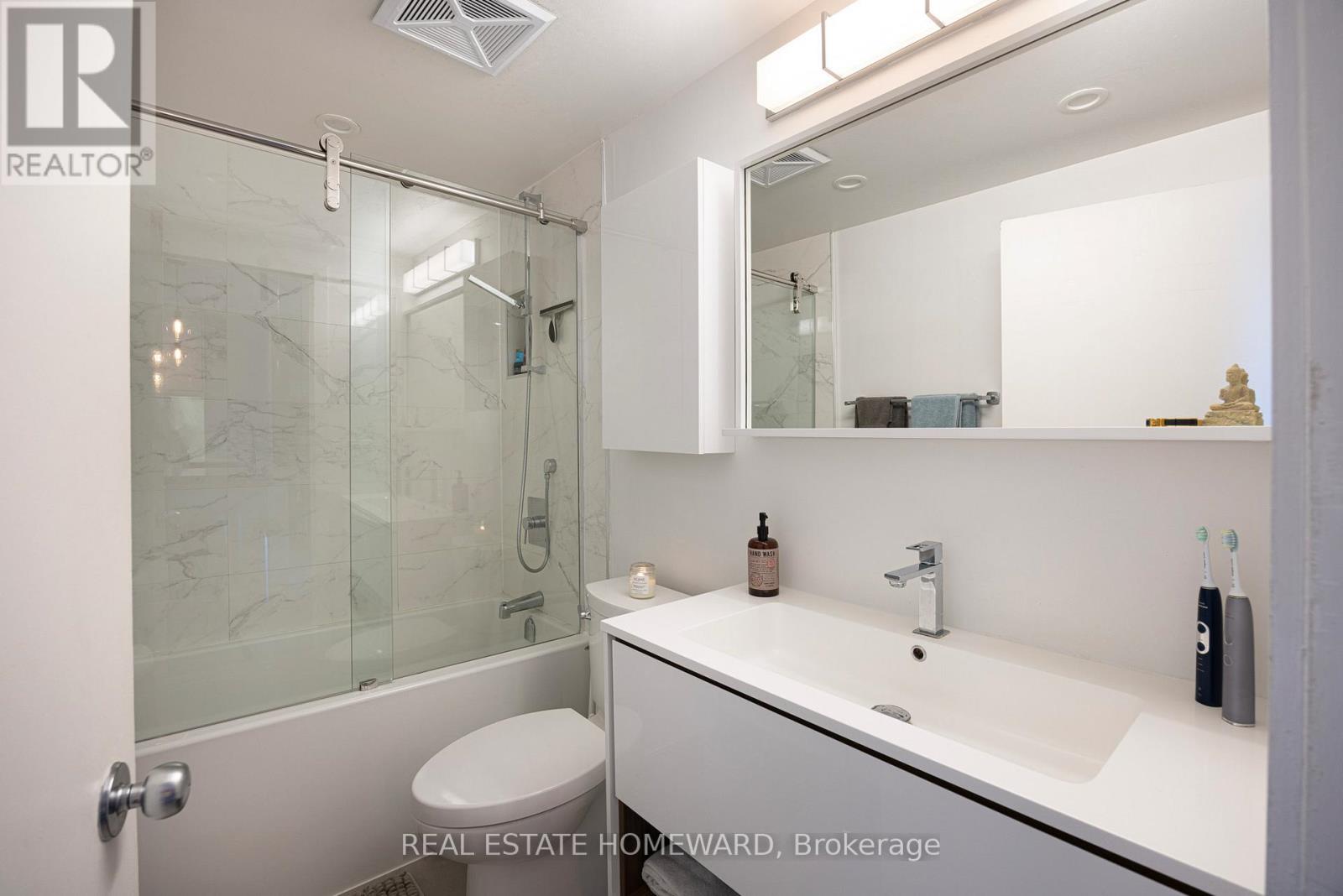 913 - 168 King Street E, Toronto, Ontario  M5A 1J3 - Photo 16 - C13698690