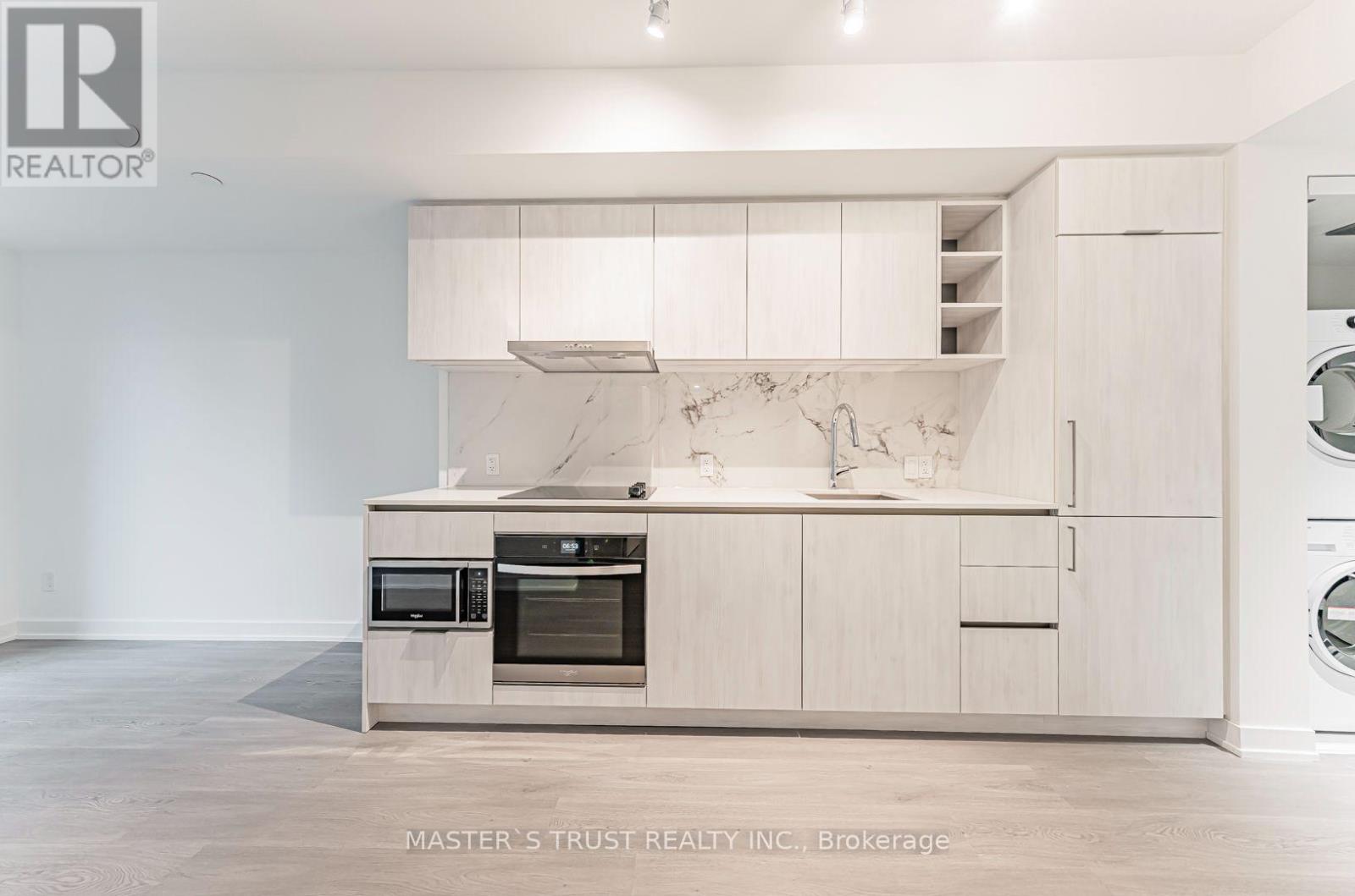 701 - 8 Wellesley Street W, Toronto, Ontario  M4Y 0J5 - Photo 7 - C13698702