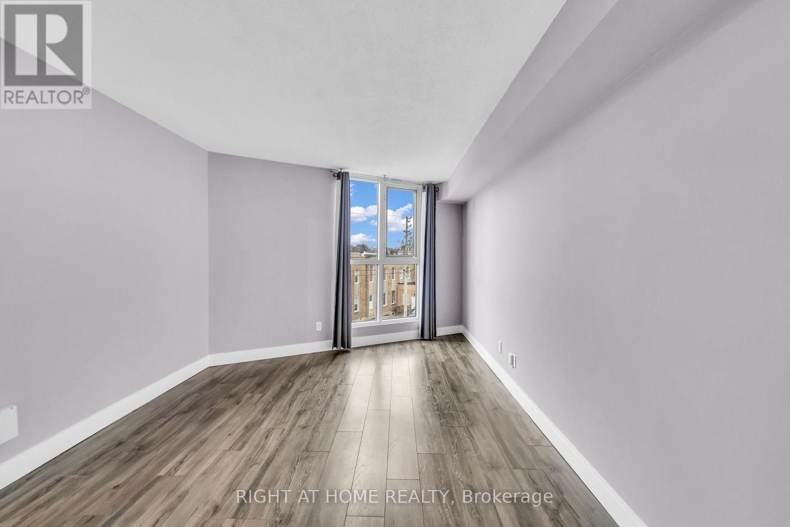 406 - 356 Mcrae Drive, Toronto, Ontario M4G 4G4 - Photo 7 - C13698708