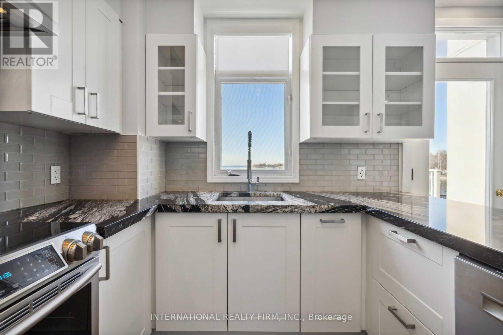 389 - 32 Stadium Road, Toronto, Ontario M5V 3P4 - Photo 11 - C13698710