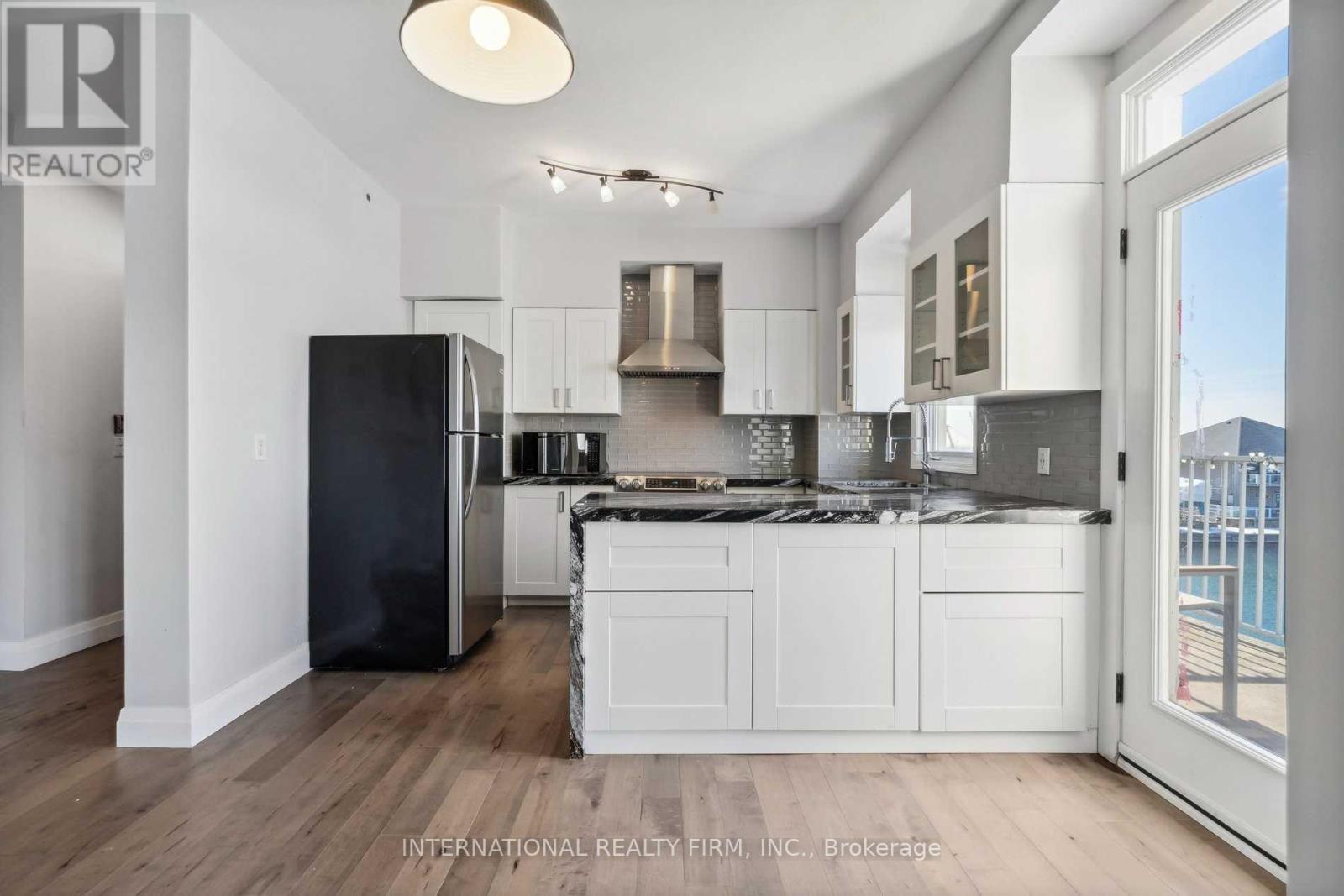 389 - 32 Stadium Road, Toronto, Ontario M5V 3P4 - Photo 8 - C13698710