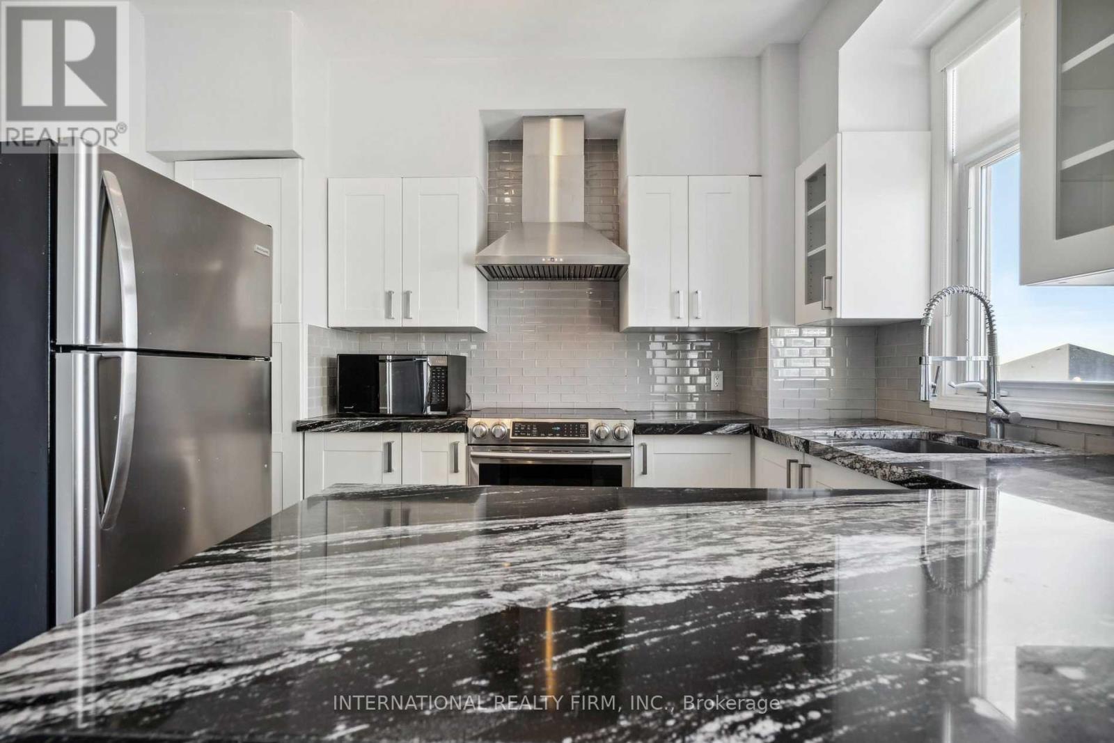 389 - 32 Stadium Road, Toronto, Ontario M5V 3P4 - Photo 9 - C13698710