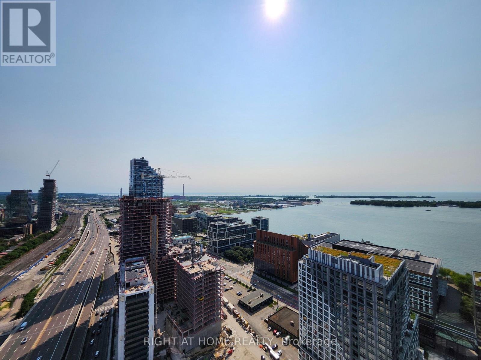 3210 - 20 Richardson Street, Toronto, Ontario M5A 0S6 - Photo 2 - C13698726