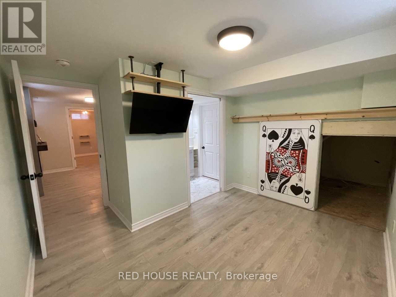 Lower - 69 Simpson Road, Newmarket, Ontario  L3Y 5E5 - Photo 11 - N13698678