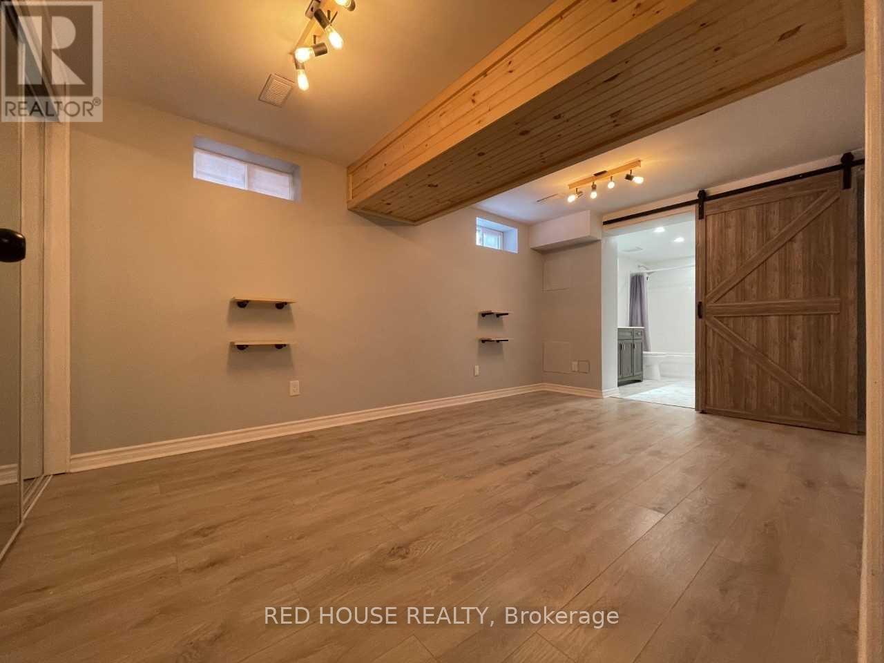 Lower - 69 Simpson Road, Newmarket, Ontario  L3Y 5E5 - Photo 6 - N13698678