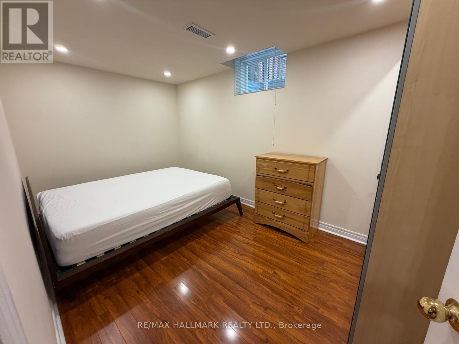 Basement - 307 Weldrick Road E, Richmond Hill, Ontario  L4C 0R7 - Photo 6 - N13698680