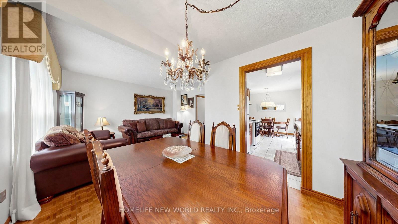 134 Crosby Avenue, Richmond Hill, Ontario  L4C 9N5 - Photo 12 - N13698694