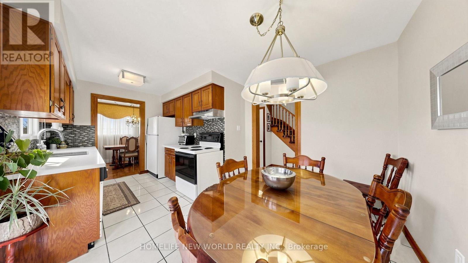 134 Crosby Avenue, Richmond Hill, Ontario  L4C 9N5 - Photo 19 - N13698694