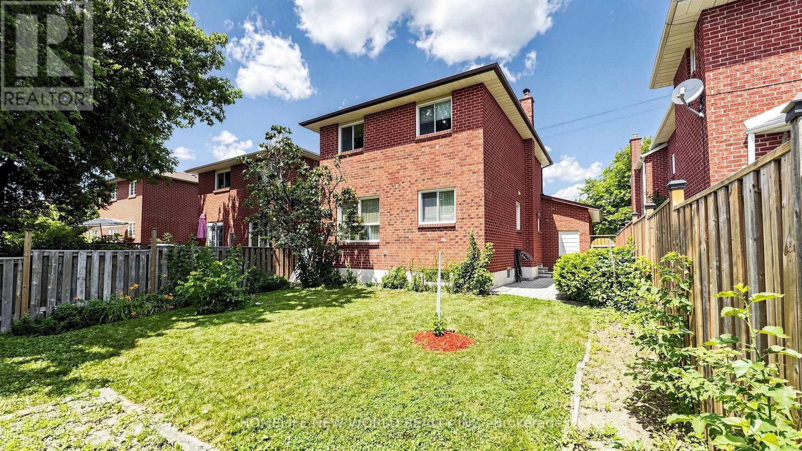 134 Crosby Avenue, Richmond Hill, Ontario  L4C 9N5 - Photo 37 - N13698694