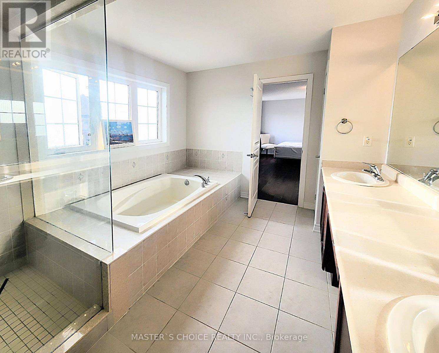 47 Sir Modesto Court, Vaughan, Ontario L6A 4G2 - Photo 17 - N13698712