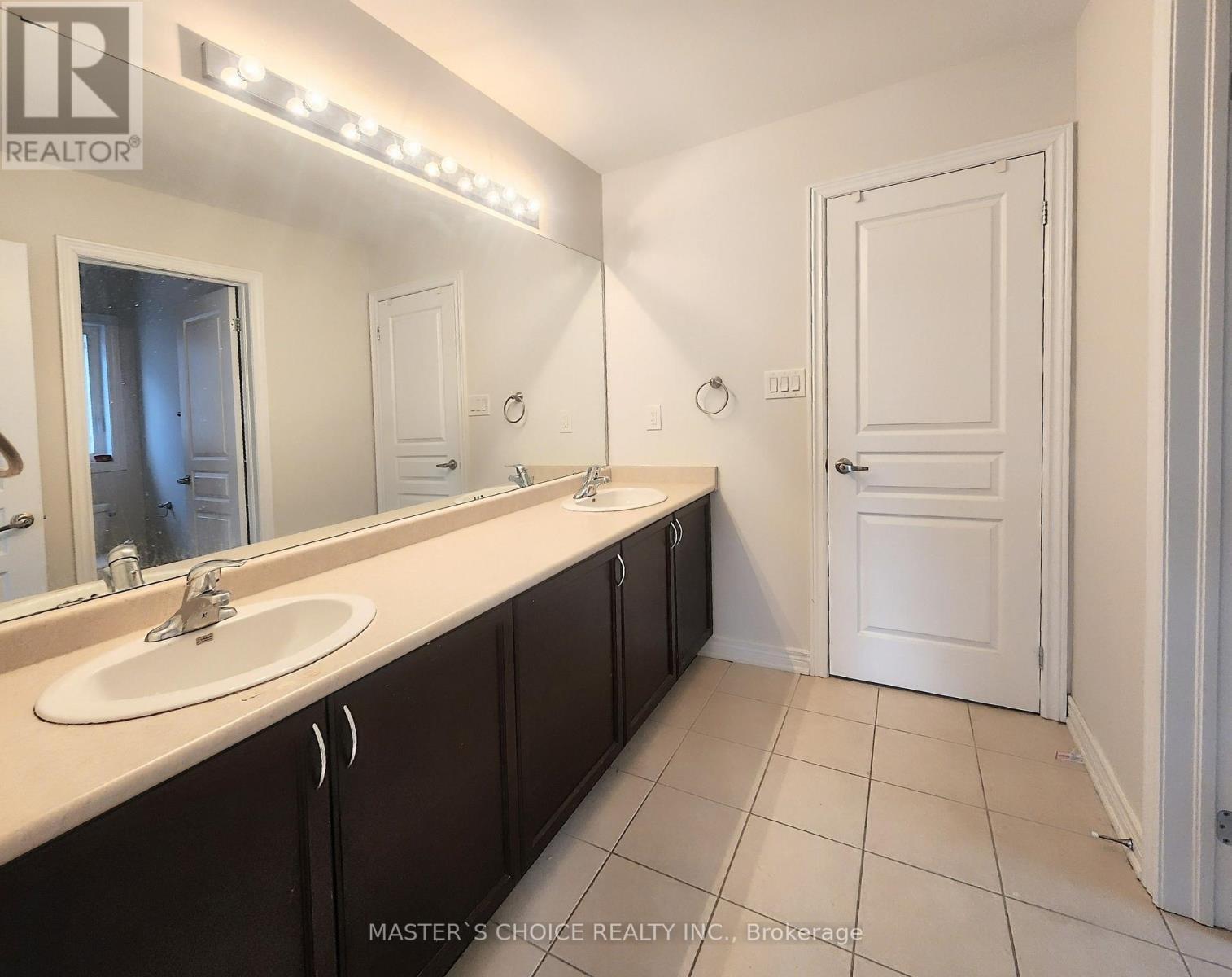 47 Sir Modesto Court, Vaughan, Ontario L6A 4G2 - Photo 24 - N13698712