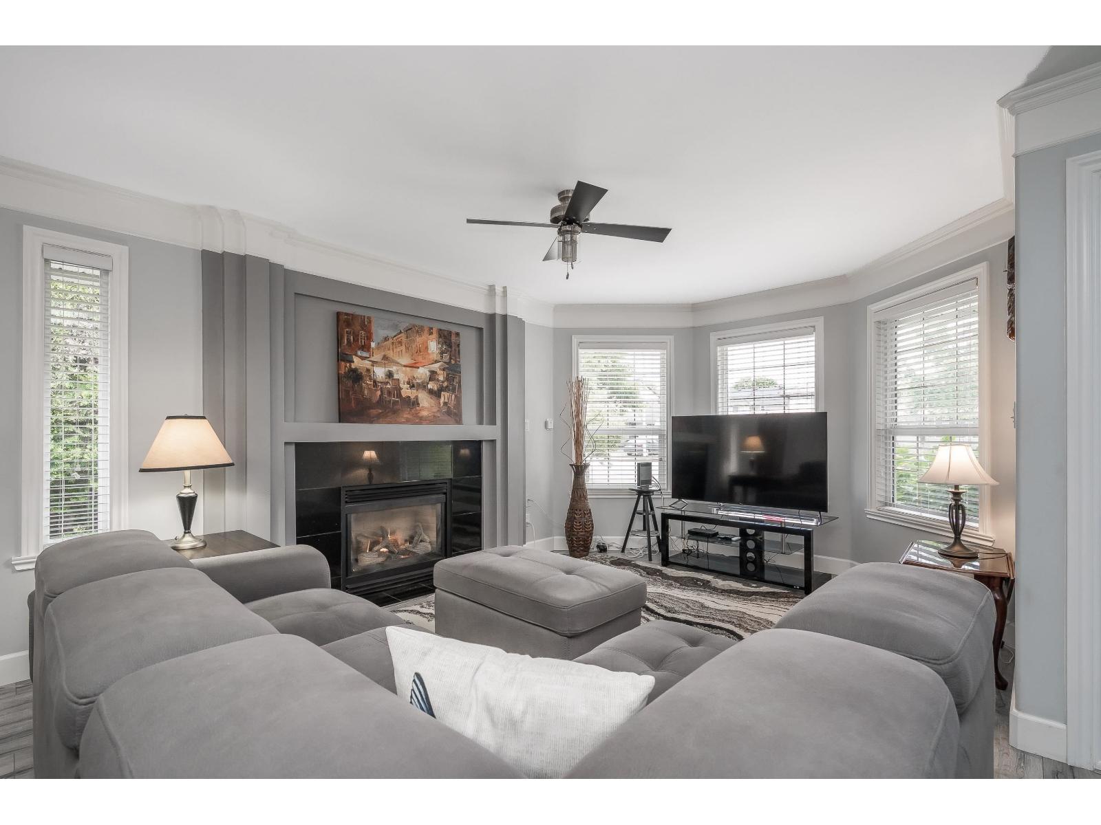 5821 188 Street, Surrey, British Columbia  V3S 7M1 - Photo 4 - R3134469