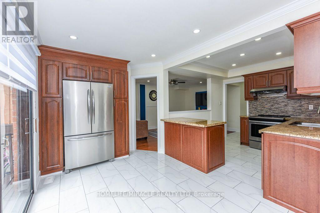 5449 Heritage Hills Boulevard, Mississauga, Ontario  L5R 2H4 - Photo 15 - W13696856