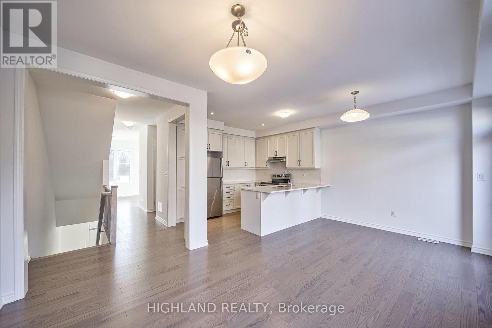 155 Settlers Road E, Oakville, Ontario  L6H 7X7 - Photo 11 - W13698676