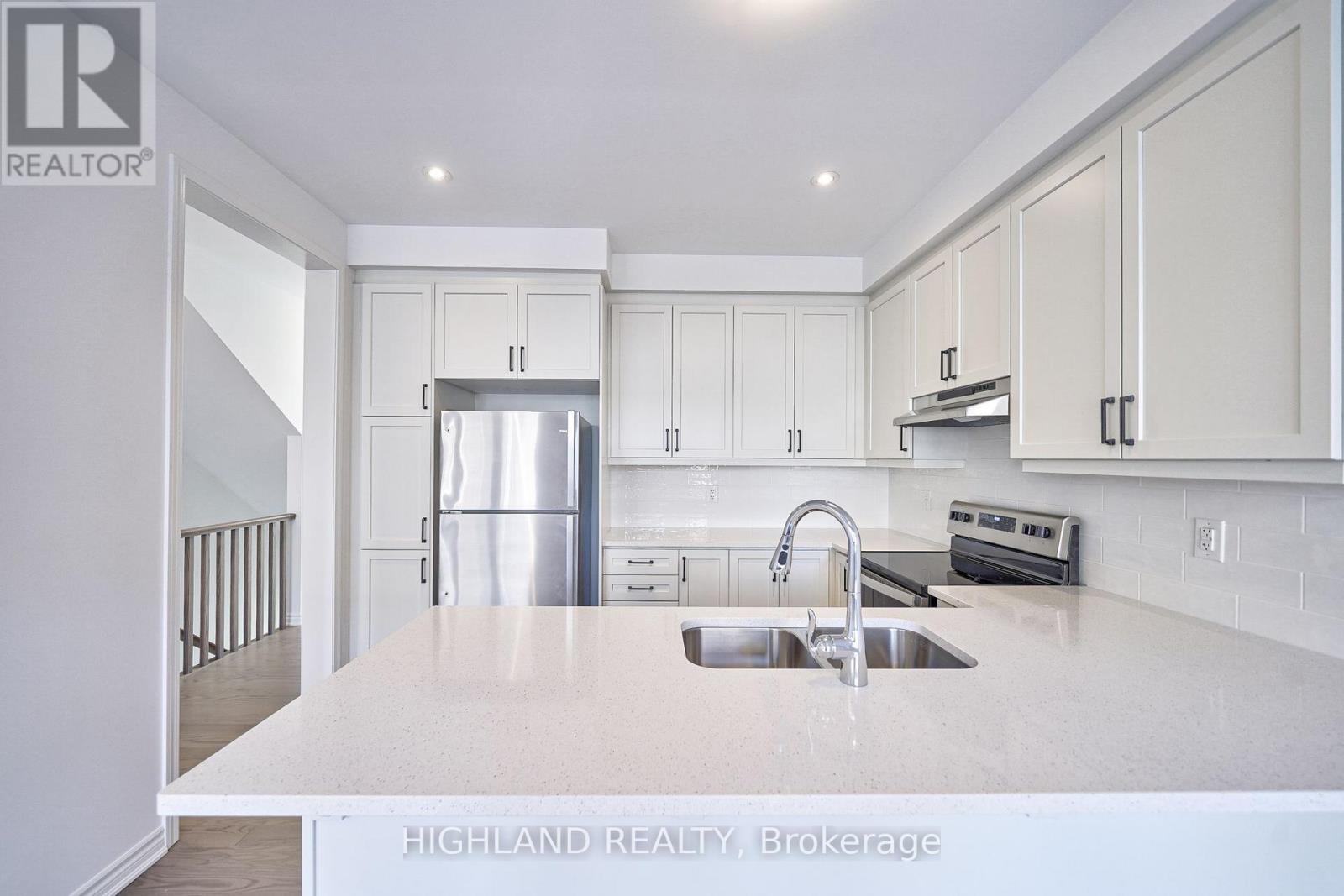 155 Settlers Road E, Oakville, Ontario  L6H 7X7 - Photo 13 - W13698676