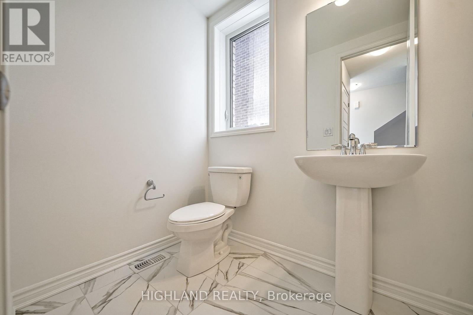 155 Settlers Road E, Oakville, Ontario  L6H 7X7 - Photo 17 - W13698676