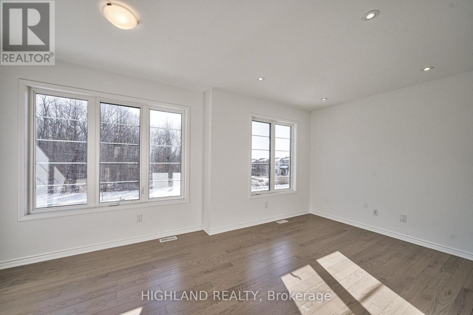 155 Settlers Road E, Oakville, Ontario  L6H 7X7 - Photo 18 - W13698676