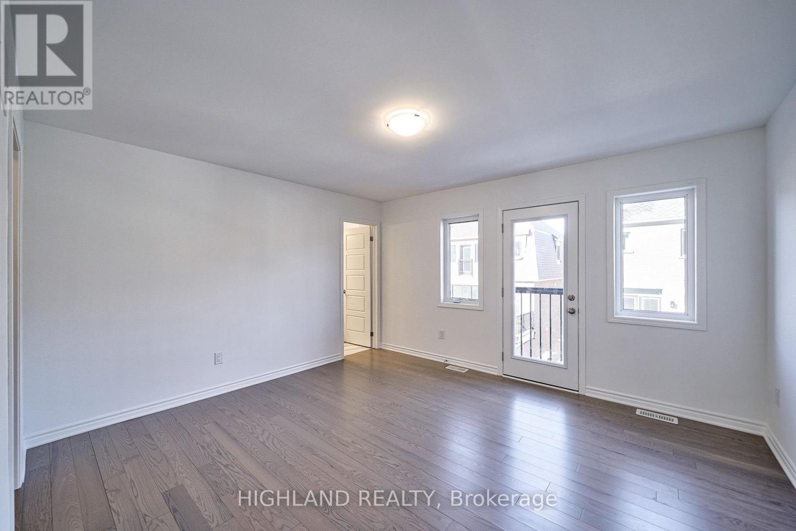 155 Settlers Road E, Oakville, Ontario  L6H 7X7 - Photo 24 - W13698676