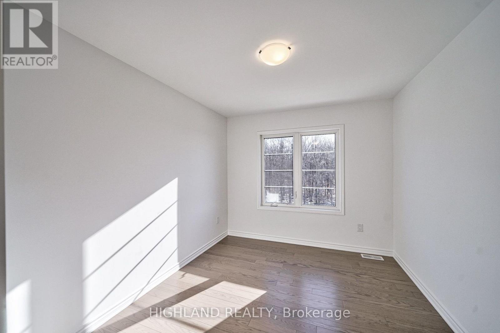 155 Settlers Road E, Oakville, Ontario  L6H 7X7 - Photo 29 - W13698676