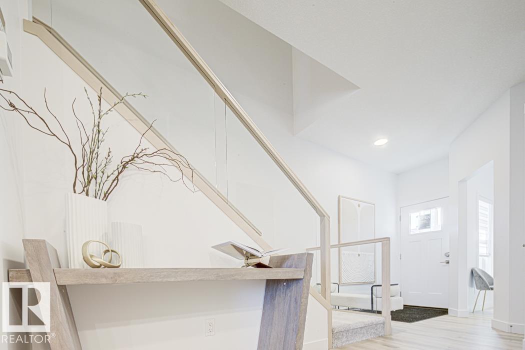 20743 40 Av NW, Edmonton, Alberta  T6M 3G1 - Photo 12 - E4504851