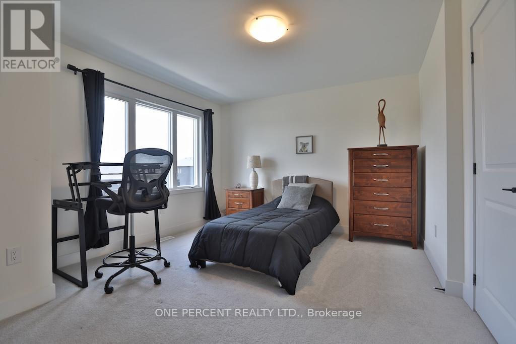 72 Dusenbury Drive, Loyalist, Ontario  K0H 2H0 - Photo 41 - X13698720