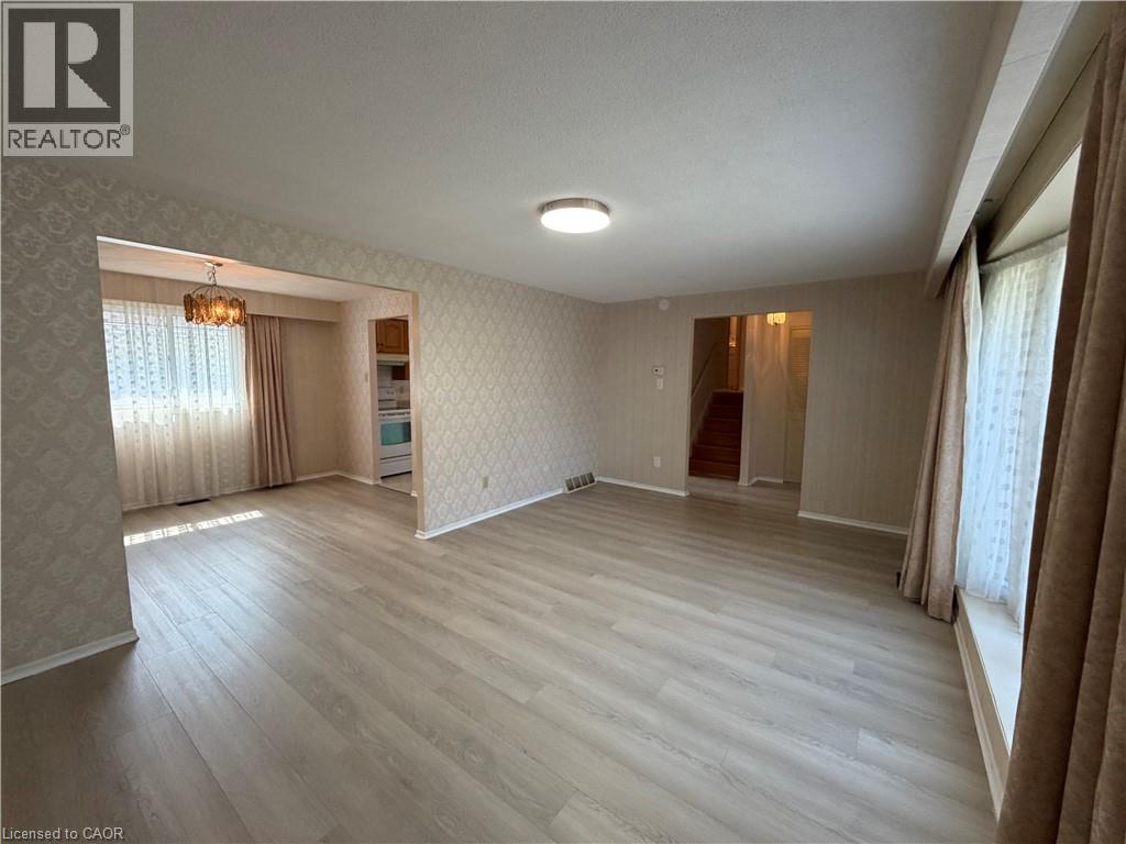 148 Pepperwood Crescent Unit# Upper, Kitchener, Ontario  N2A 2R3 - Photo 5 - 40857283