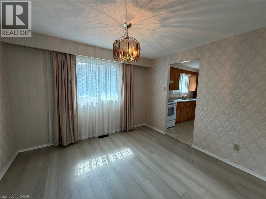 148 Pepperwood Crescent Unit# Upper, Kitchener, Ontario  N2A 2R3 - Photo 6 - 40857283