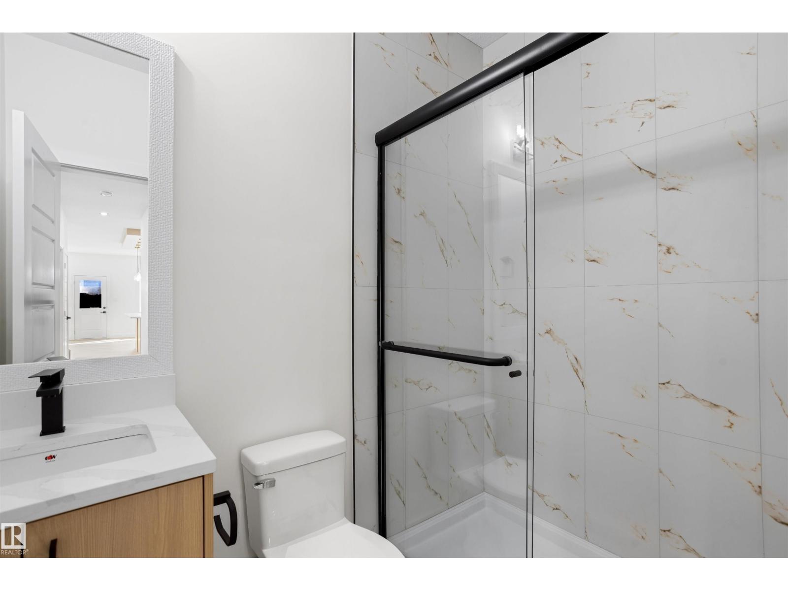 727 158 Av NE, Edmonton, Alberta  T5Y 4M9 - Photo 4 - E4504853