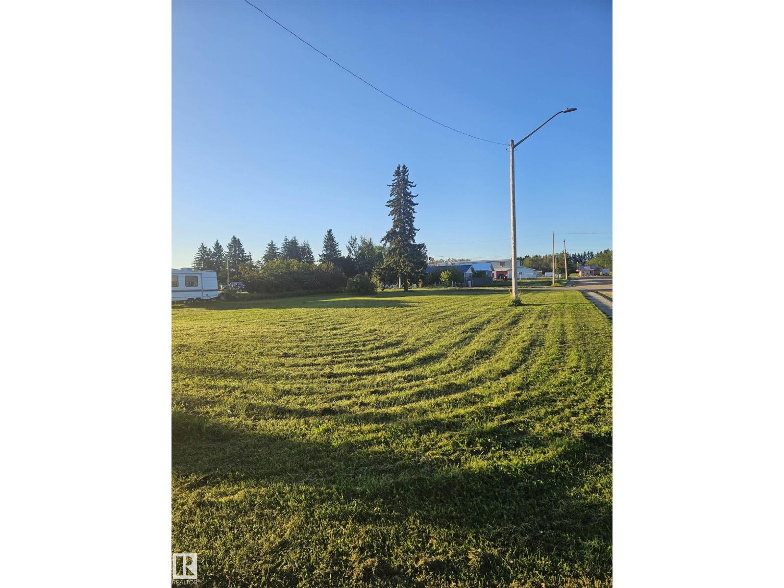4832 52 Av, Wildwood, Alberta  T0E 2M0 - Photo 2 - E4504854