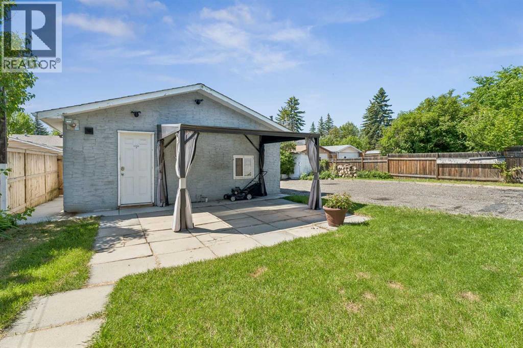 2411 51 Street NE, Calgary, Alberta  T1Y 1C2 - Photo 30 - A2322792