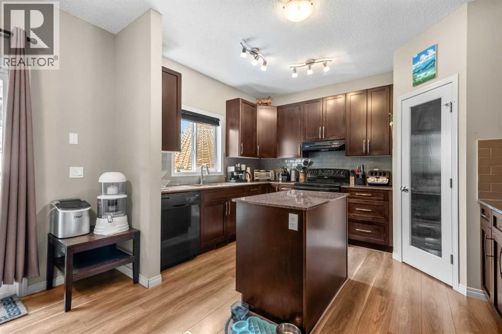 116 Drake Landing Loop, Okotoks, Alberta  T1S 0H4 - Photo 17 - A2326079
