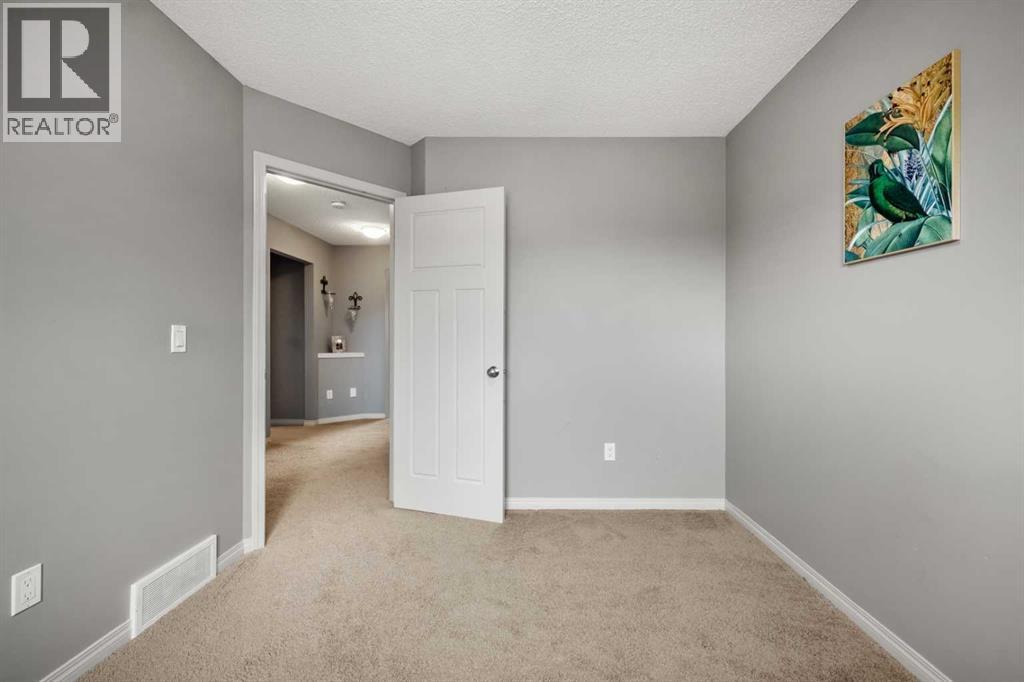 116 Drake Landing Loop, Okotoks, Alberta  T1S 0H4 - Photo 32 - A2326079