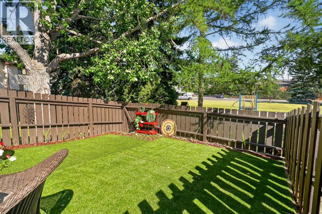 45, 380 Bermuda Drive NW, Calgary, Alberta  T3K 2B2 - Photo 36 - A2334821