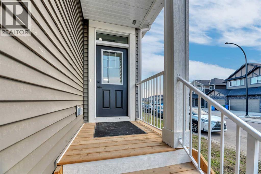 47 Legacy Glen Heights SE, Calgary, Alberta  T2X 5Z6 - Photo 3 - A2338637