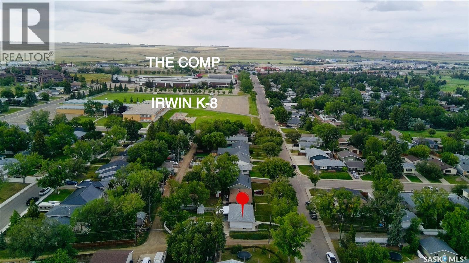 810 11th Avenue NE, Swift Current, Saskatchewan  S9H 2V4 - Photo 3 - SK046214