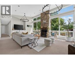236 Deerbrook DRIVE, Lakeshore, Ontario
