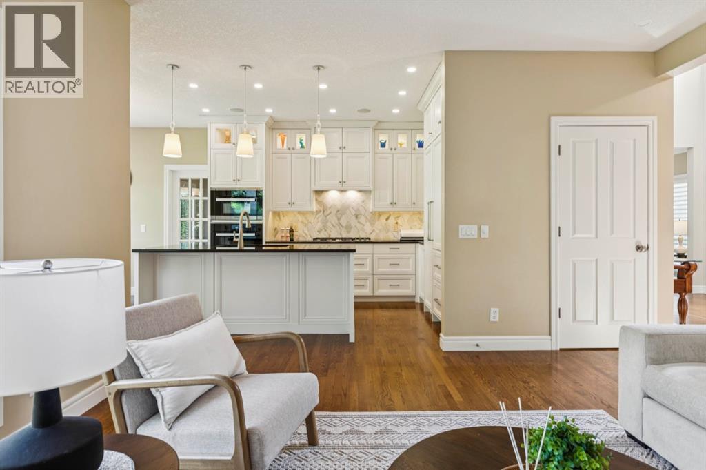 174 Sienna Hills Drive SW, Calgary, Alberta  T3H 2E2 - Photo 6 - A2338309