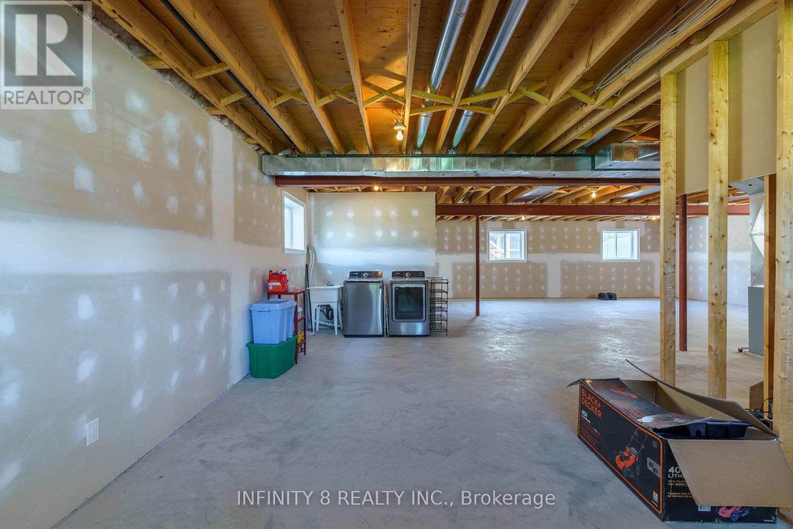 10 Sapphire Court, St. Catharines, Ontario  L2M 0A4 - Photo 33 - X13698746