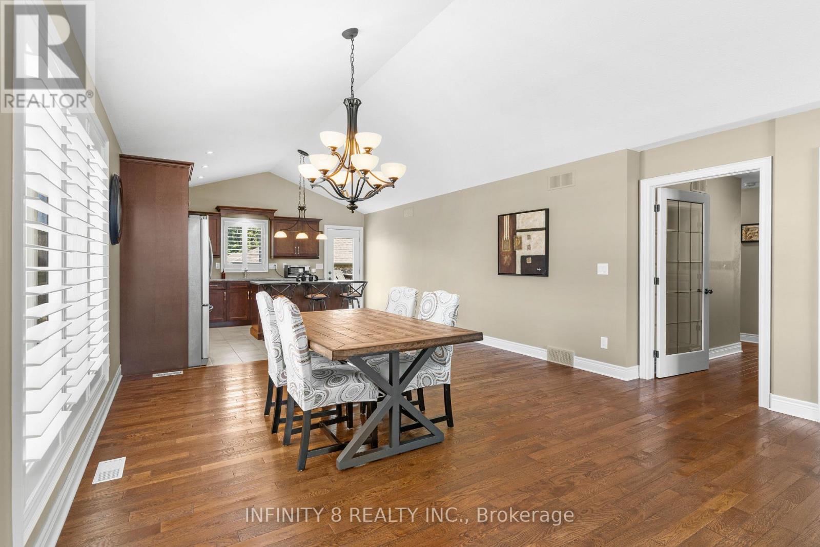 10 Sapphire Court, St. Catharines, Ontario  L2M 0A4 - Photo 8 - X13698746