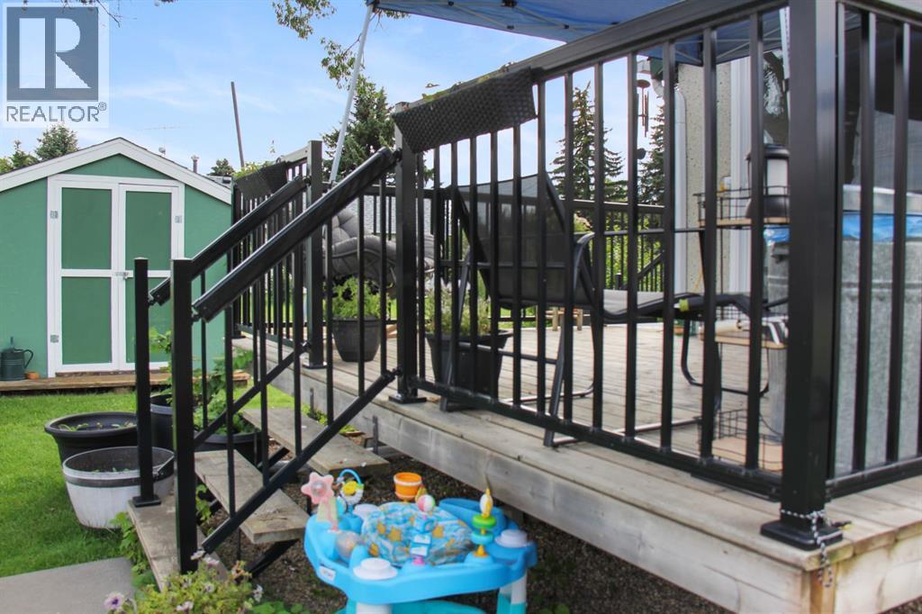 216 Sanden Street, Bawlf, Alberta  T0B 0J0 - Photo 36 - A2338841