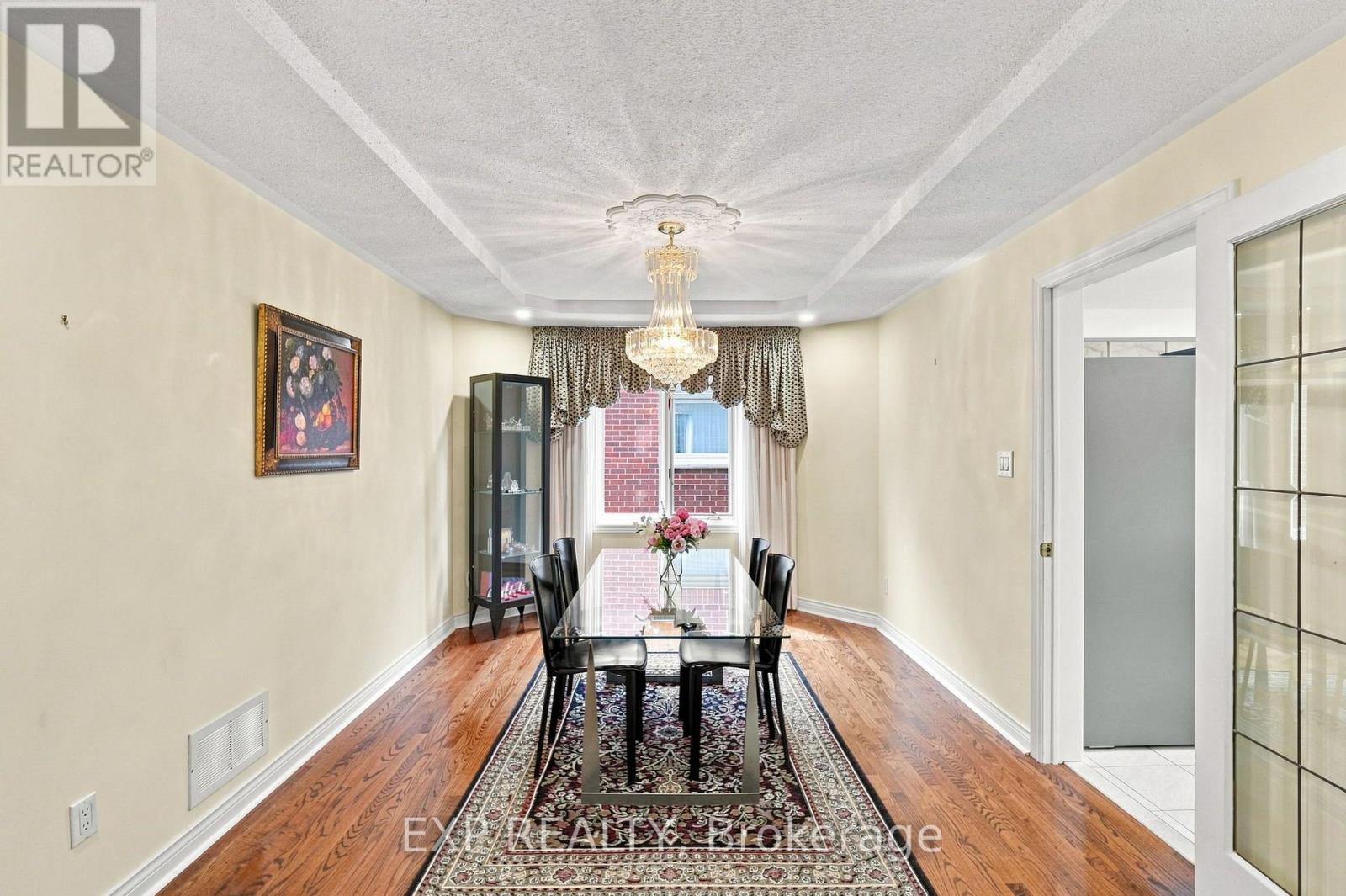 21 Cantex Court, Richmond Hill, Ontario  L4S 1B1 - Photo 10 - N13698736