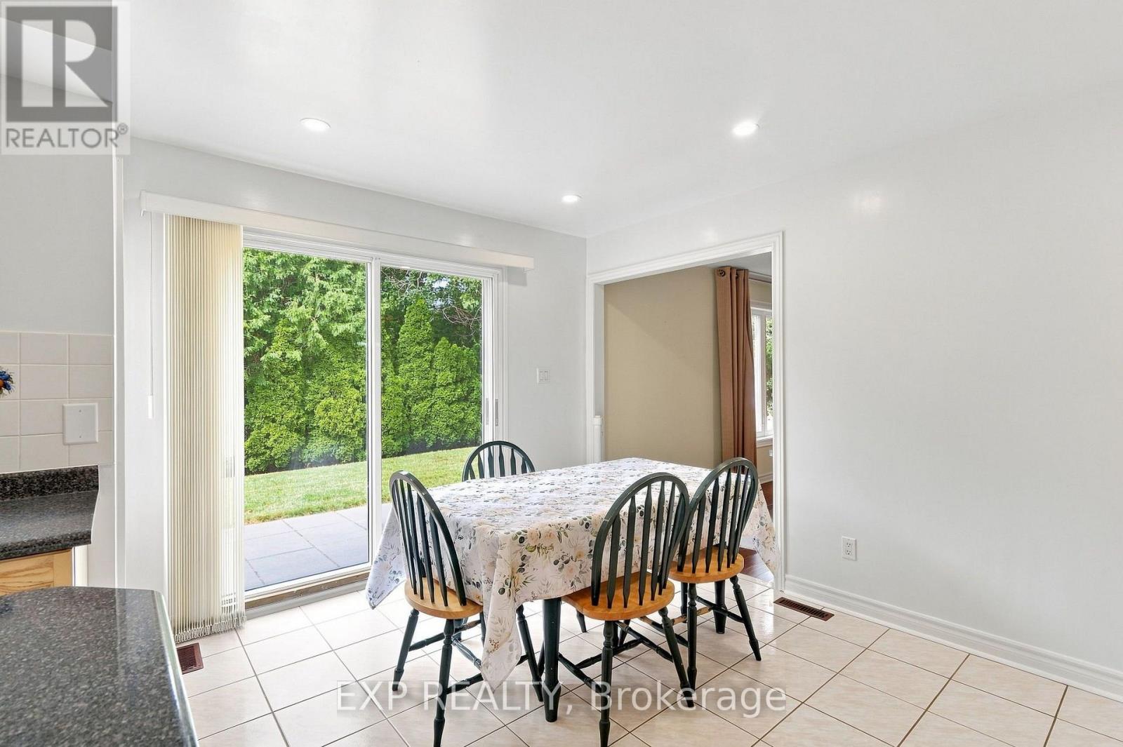 21 Cantex Court, Richmond Hill, Ontario  L4S 1B1 - Photo 15 - N13698736