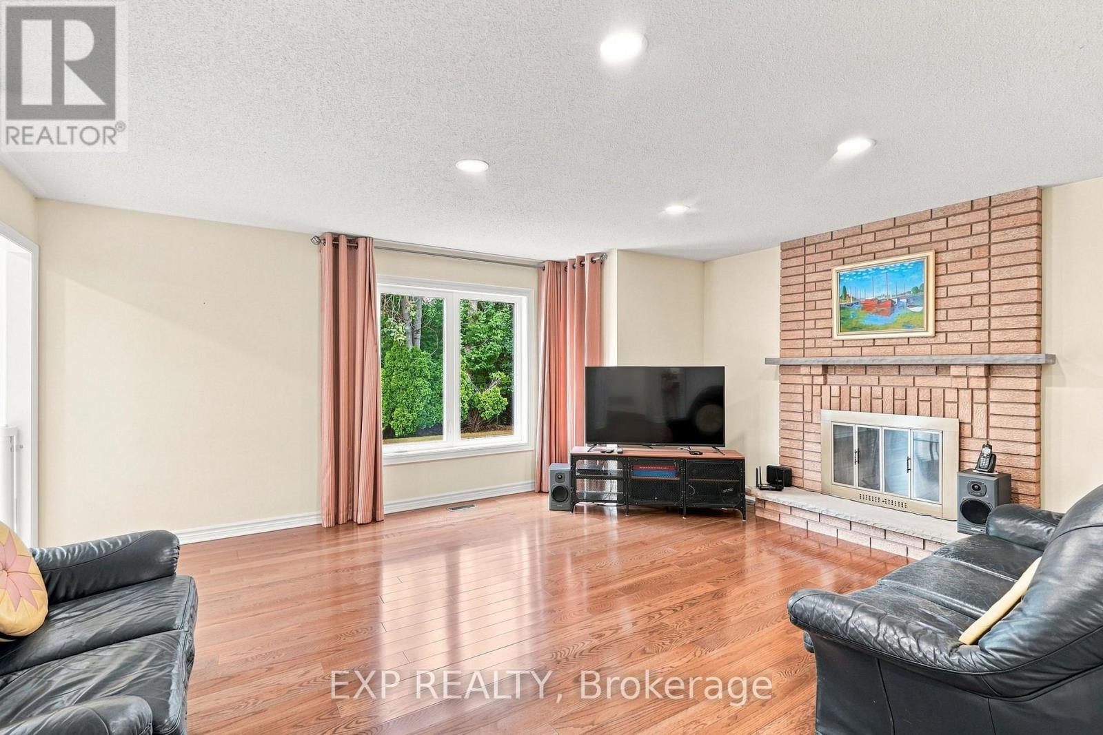 21 Cantex Court, Richmond Hill, Ontario  L4S 1B1 - Photo 18 - N13698736