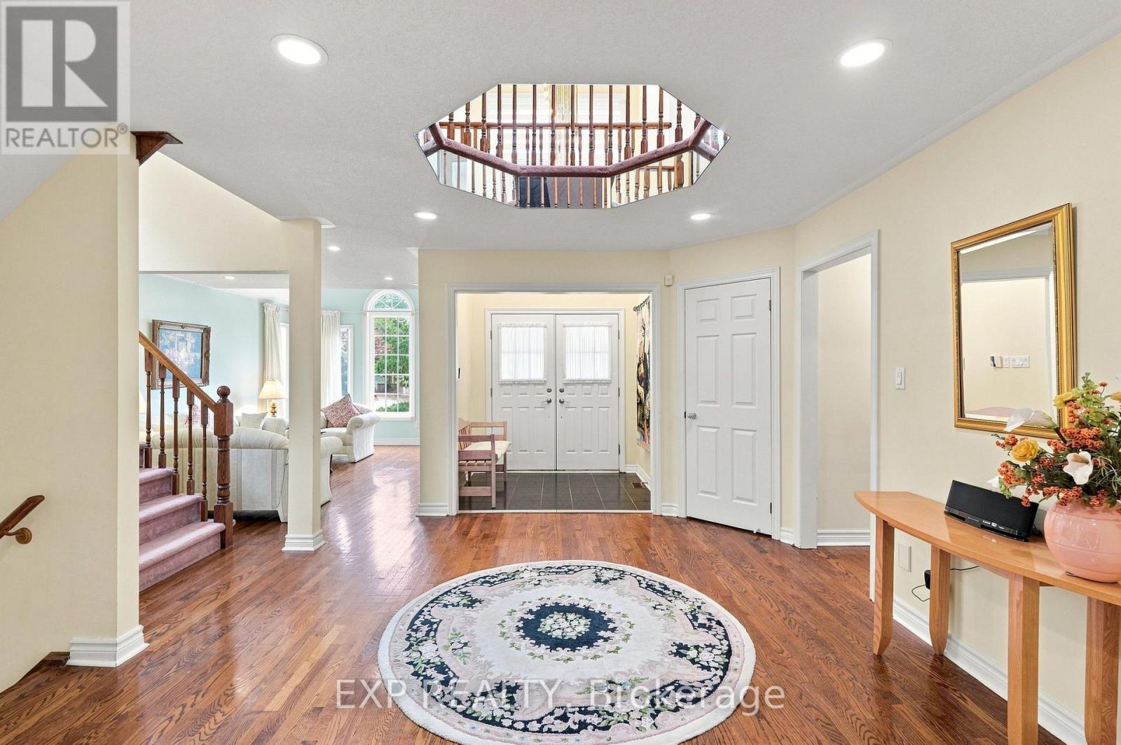 21 Cantex Court, Richmond Hill, Ontario  L4S 1B1 - Photo 5 - N13698736