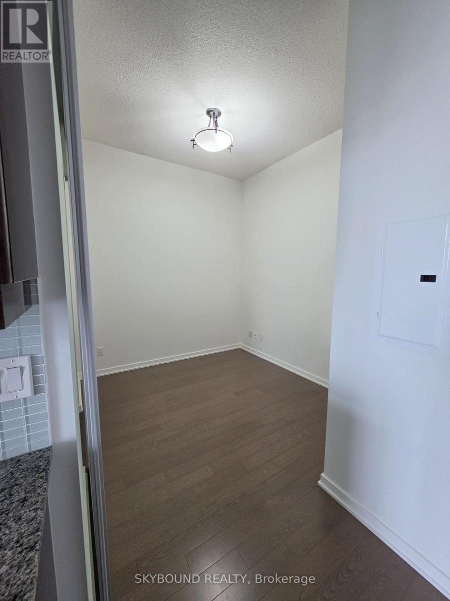 3414 - 105 The Queensway Avenue, Toronto (High Park-Swansea), Ontario  M6S 5B5 - Photo 4 - W13698734