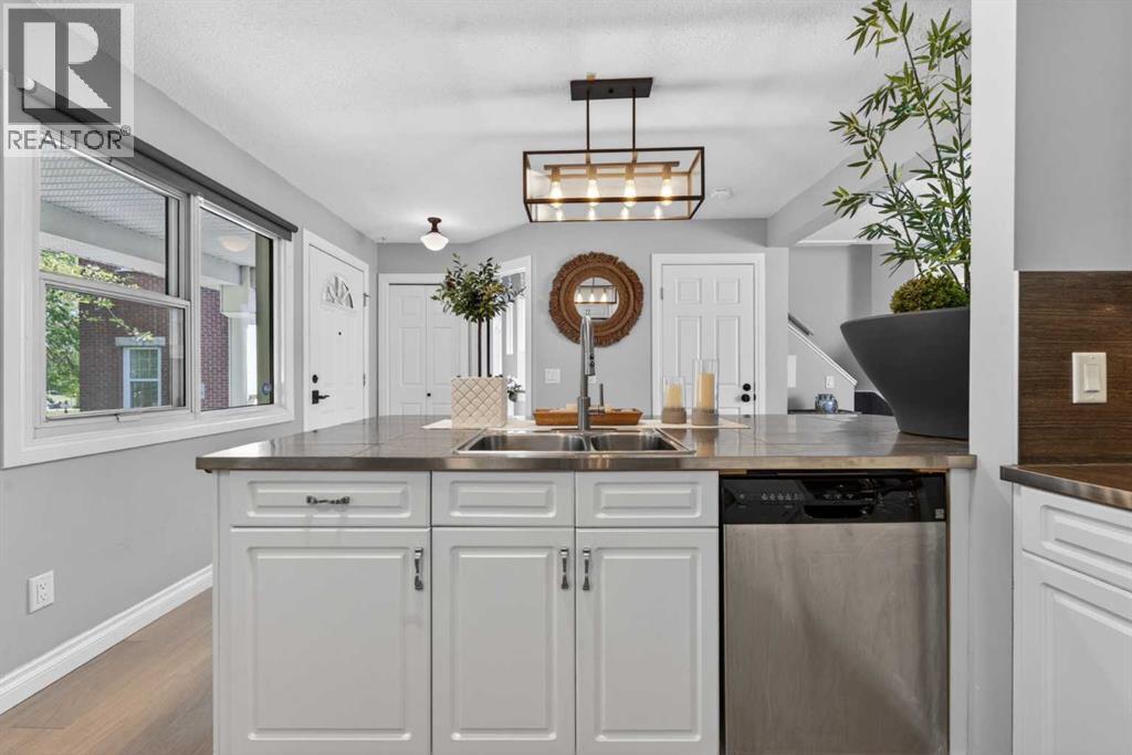 2275 Flanders Avenue Sw, Calgary, Alberta  T2T 5K9 - Photo 10 - A2313466