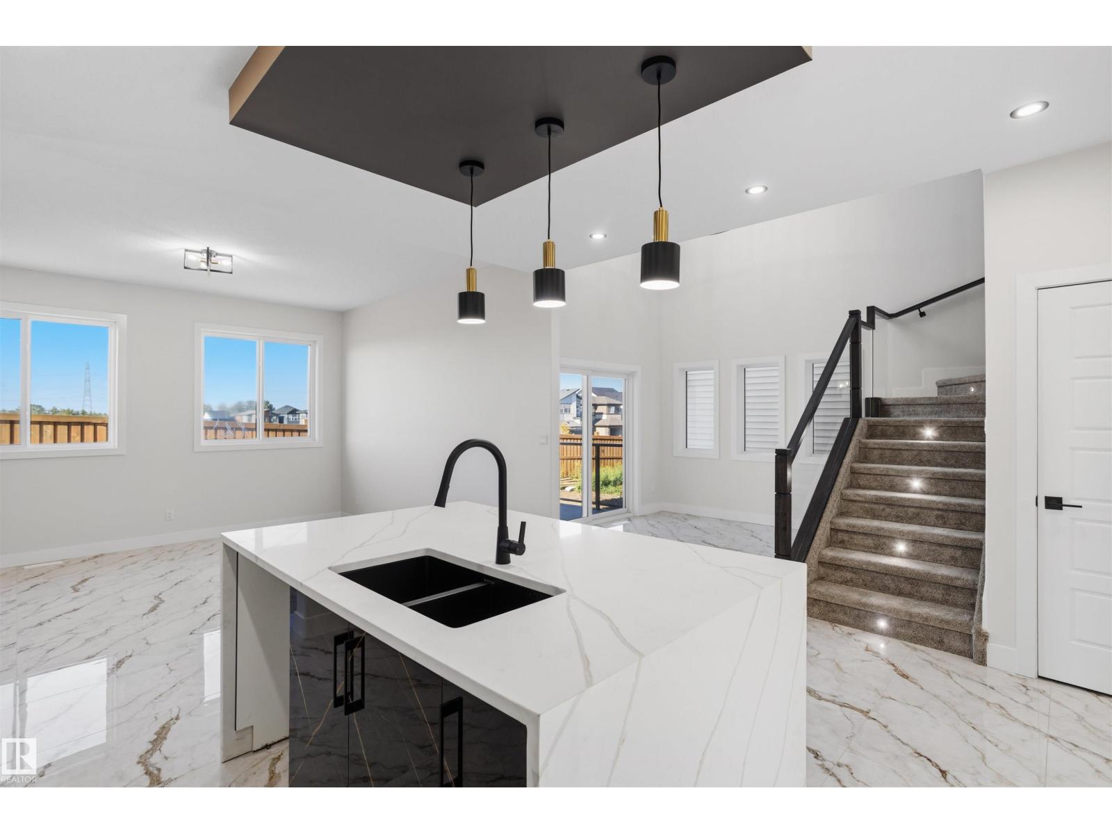 2318 6a Av SW, Edmonton, Alberta  T6X 3E8 - Photo 14 - E4504856