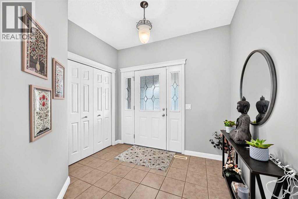 153 Cranleigh Bay SE, Calgary, Alberta  T3M 1H5 - Photo 3 - A2333843