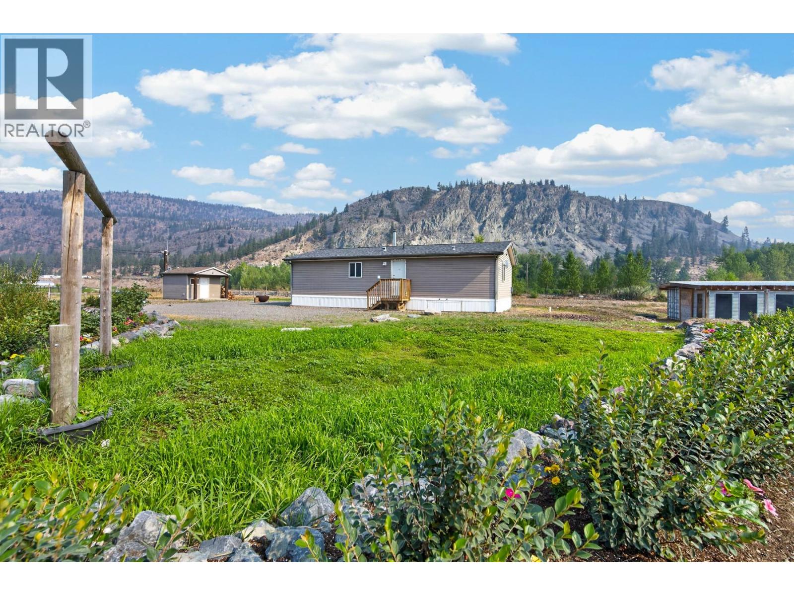 1889 Nicolls Road, Merritt, British Columbia  V1K 1N7 - Photo 6 - 10398402