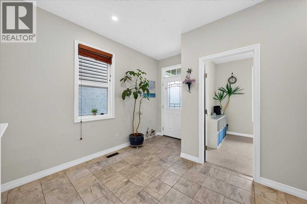 62 Evanscrest Road NW, Calgary, Alberta  T3P 1J1 - Photo 4 - A2321905